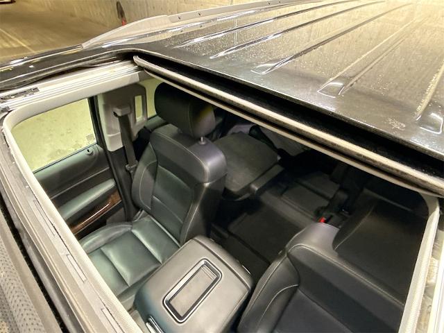 2018 Chevrolet Tahoe Vehicle Photo in EVERETT, WA 98203-5662