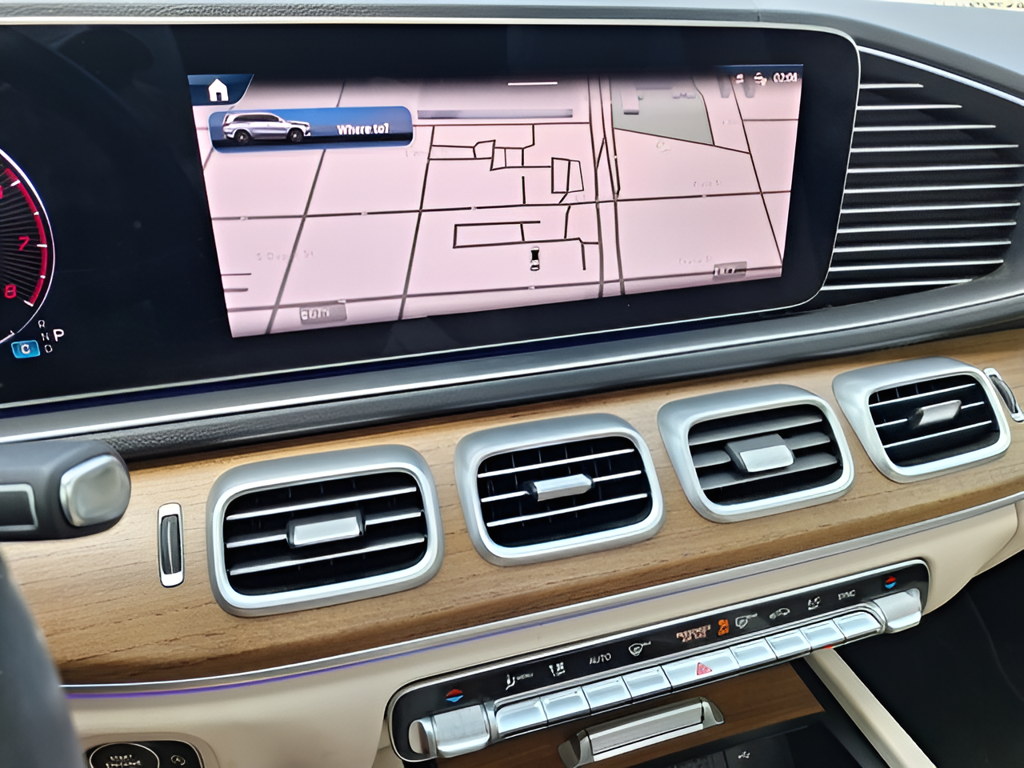 2024 Mercedes-Benz GLS photo 23 of 35