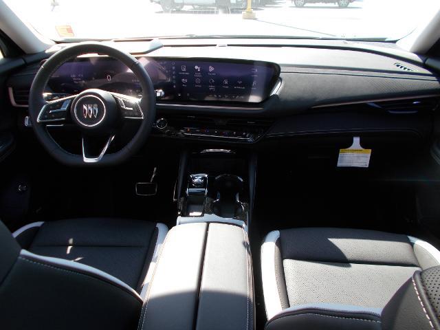 2025 Buick Envision Vehicle Photo in LOWELL, MA 01852-4336