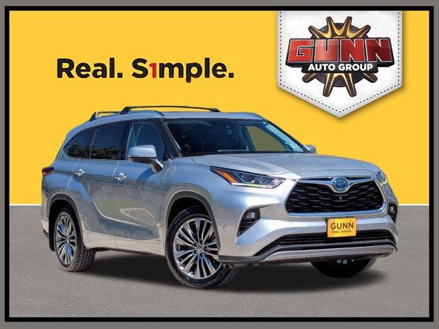 2022 Toyota Highlander Vehicle Photo in San Antonio, TX 78230