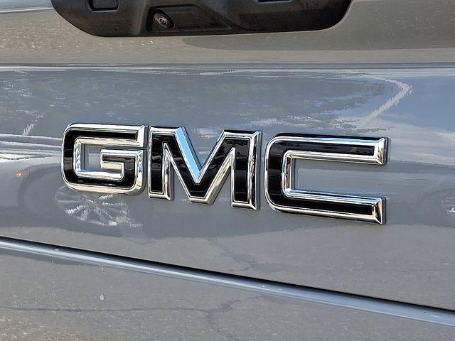 2025 GMC Sierra EV Vehicle Photo in DANBURY, CT 06810-5034
