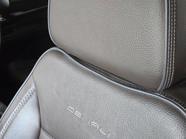 2021 GMC Yukon Vehicle Photo in Decatur, TX 76234
