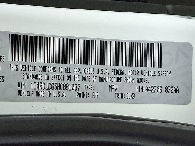 2017 Dodge Durango Vehicle Photo in DANBURY, CT 06810-5034