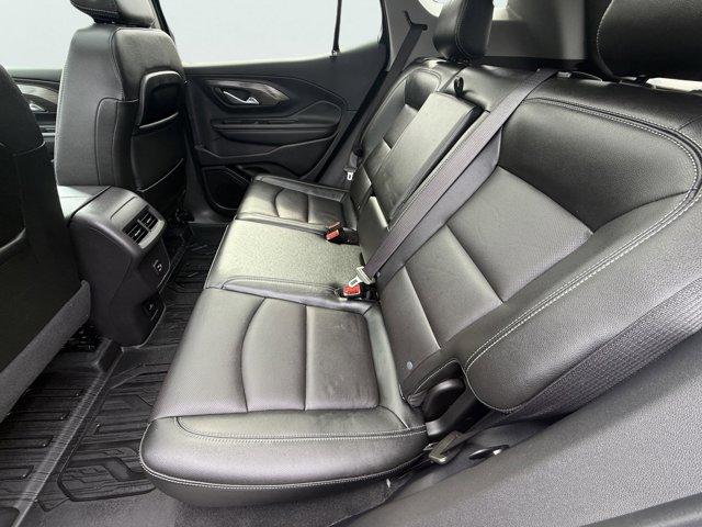 2024 GMC Terrain Vehicle Photo in LEOMINSTER, MA 01453-2952