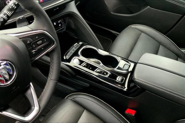 2021 Buick Envision Vehicle Photo in TOPEKA, KS 66609-0000