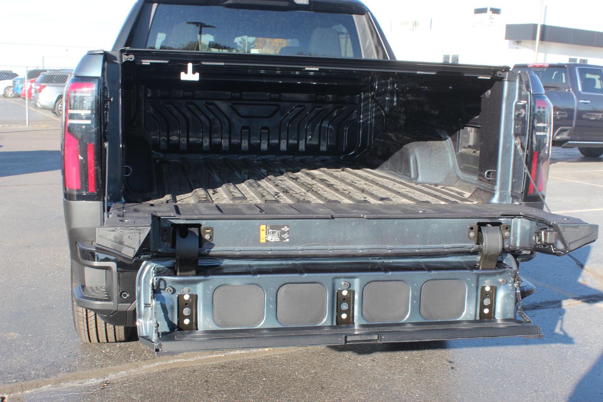 2026 GMC Sierra EV Vehicle Photo in AURORA, CO 80012-4011