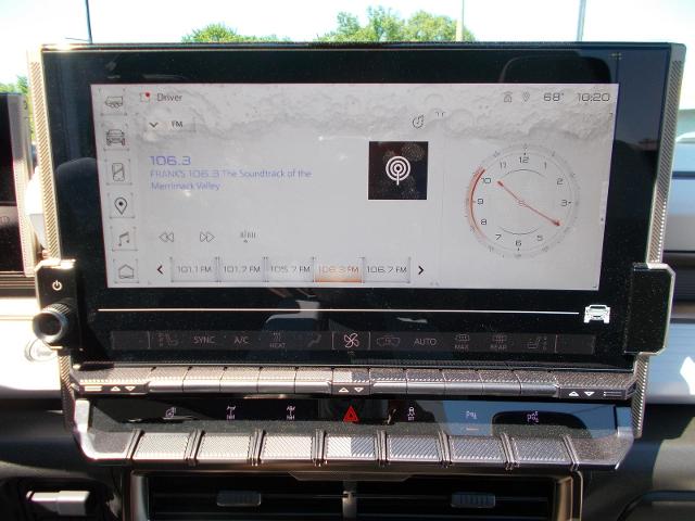 2023 GMC HUMMER EV Pickup Vehicle Photo in LOWELL, MA 01852-4336