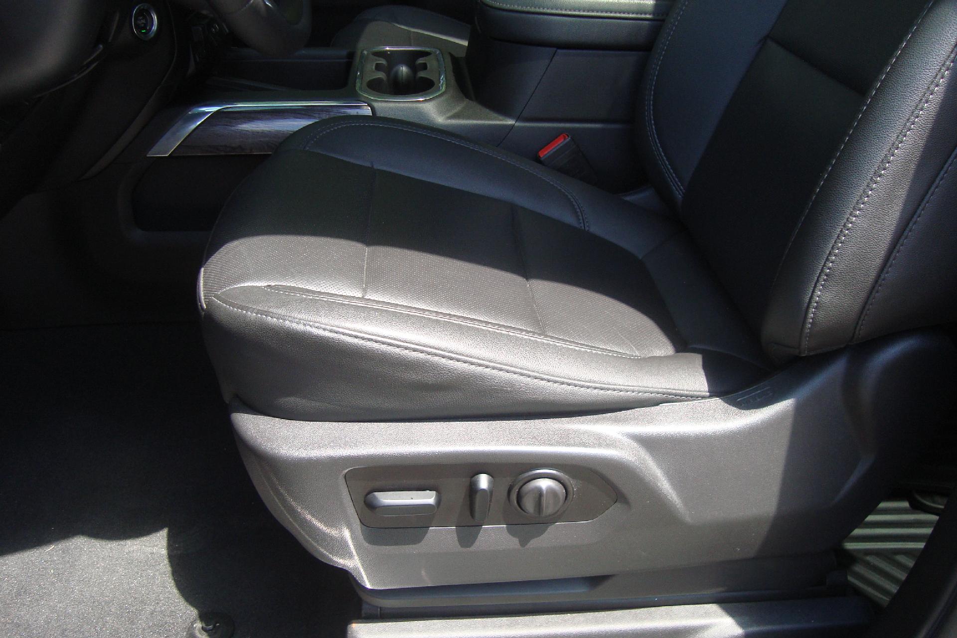 2021 Chevrolet Silverado 1500 Vehicle Photo in PORTSMOUTH, NH 03801-4196