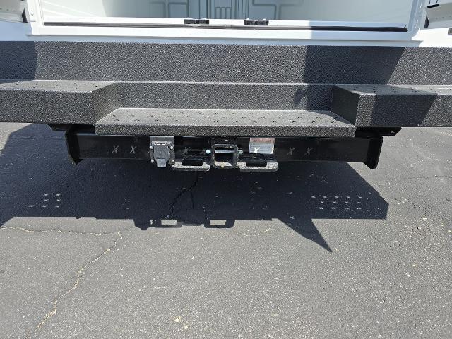 2025 Chevrolet Express Commercial Cutaway Vehicle Photo in INDEPENDENCE, MO 64055-1314