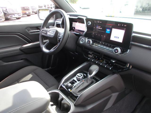 2026 GMC Canyon Vehicle Photo in LOWELL, MA 01852-4336