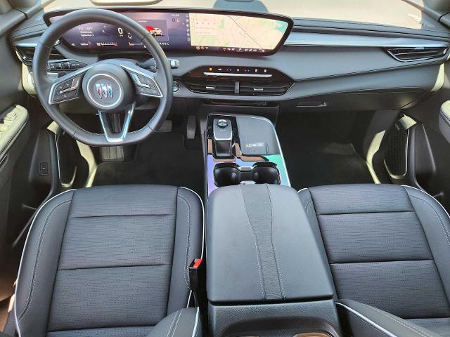 2025 Buick Enclave Vehicle Photo in DENTON, TX 76210-9321