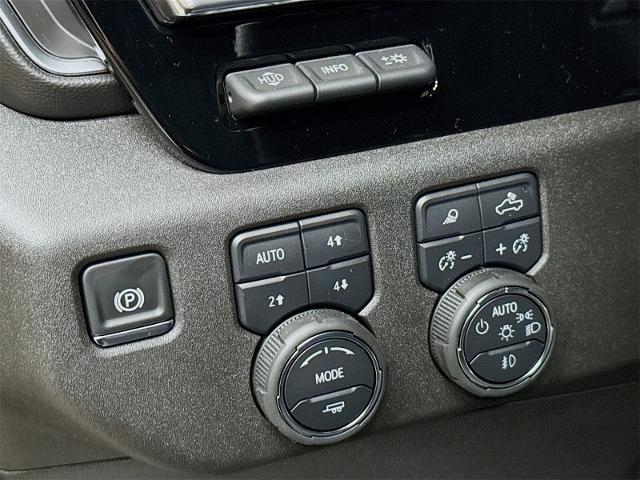 2025 Chevrolet Silverado 1500 Vehicle Photo in EVERETT, WA 98203-5662