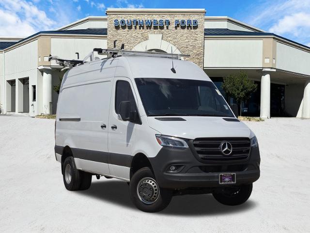 2024 Mercedes-Benz Sprinter Cargo Van Vehicle Photo in Weatherford, TX 76087
