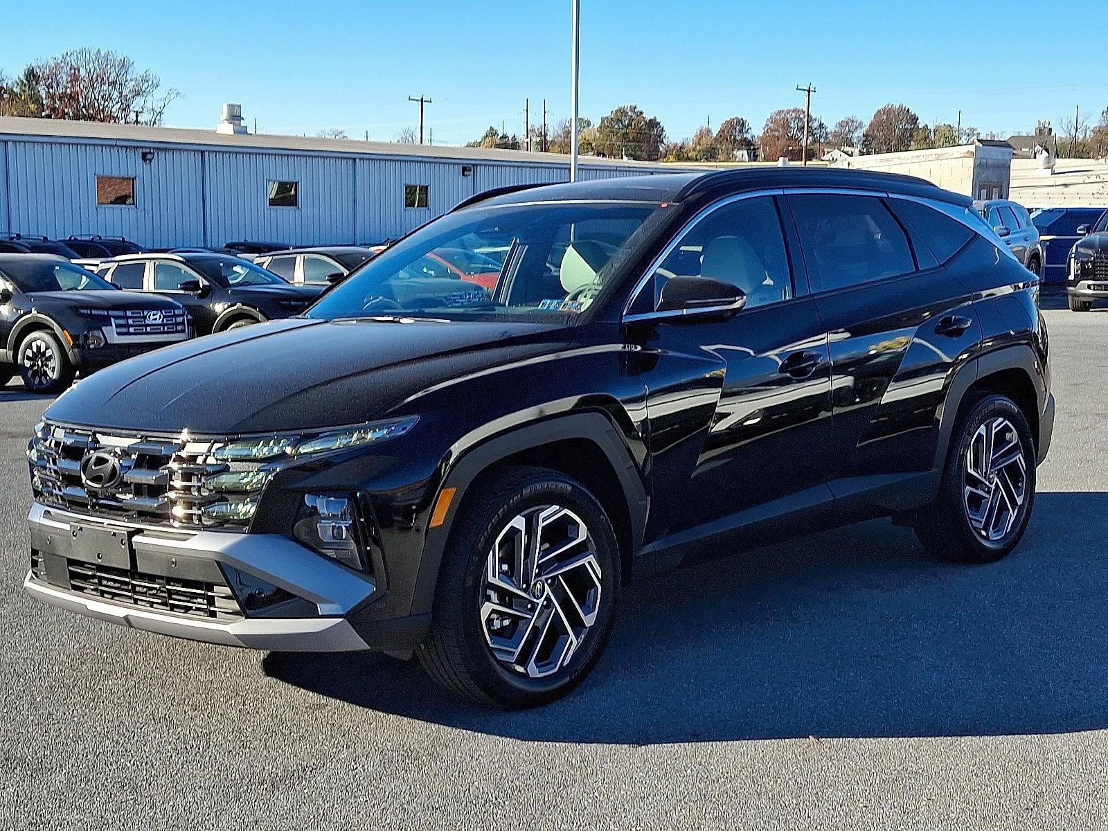 2025 Hyundai TUCSON Hybrid Vehicle Photo in Harrisburg, PA 17111