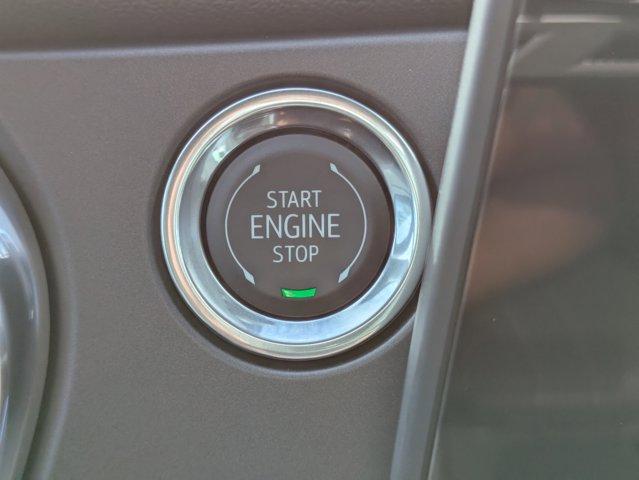 2025 Chevrolet Blazer Vehicle Photo in BRUNSWICK, GA 31525-1881