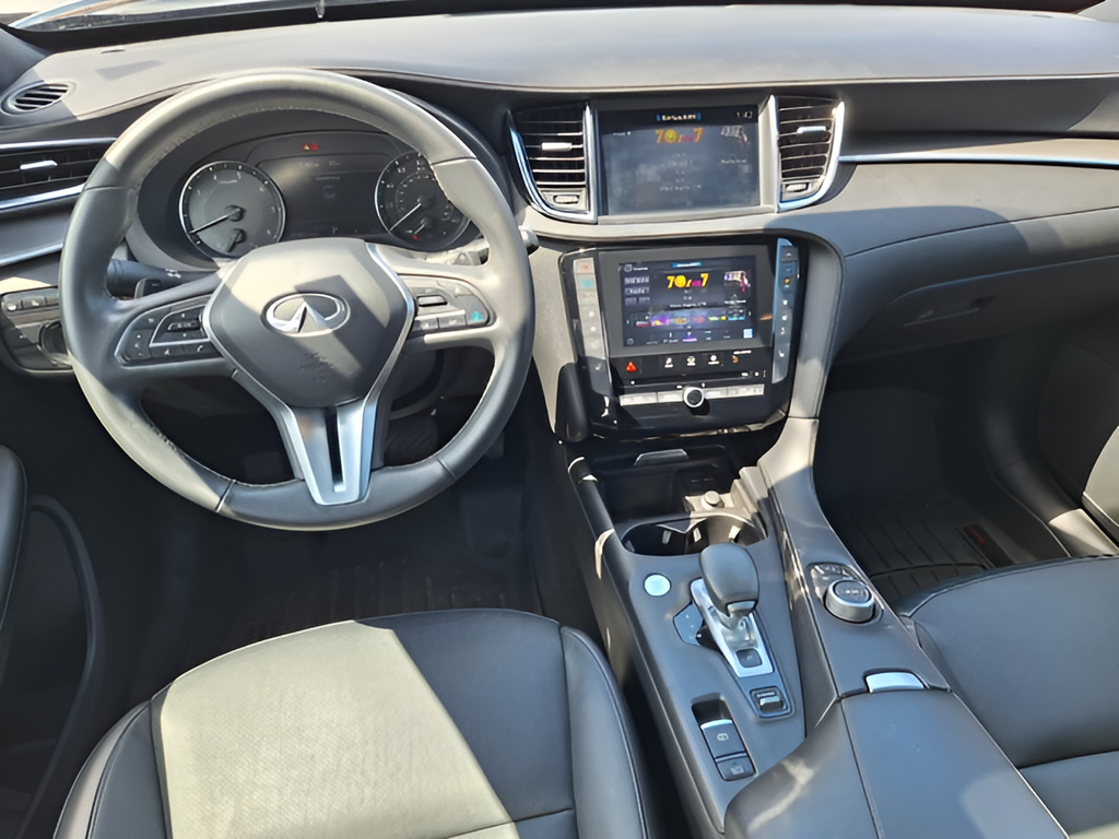 2023 INFINITI QX55 LUXE - 8