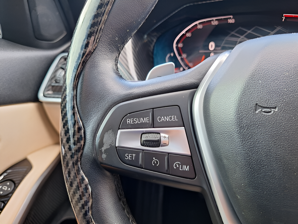 2020 BMW 3 Series photo 17 of 33