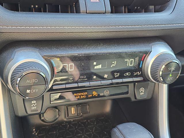 2021 Toyota RAV4 Vehicle Photo in Pleasant Hills, PA 15236