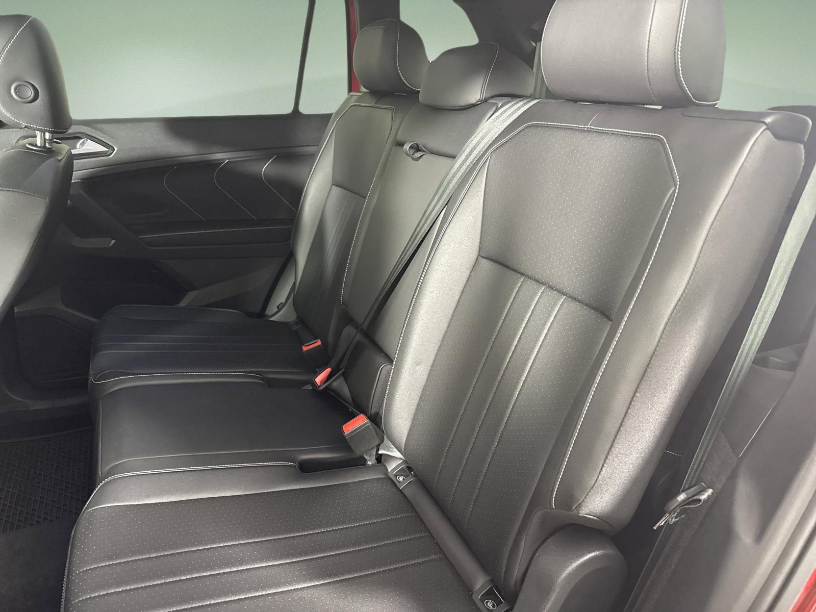 2024 Volkswagen Tiguan Vehicle Photo in Georgetown, TX 78626