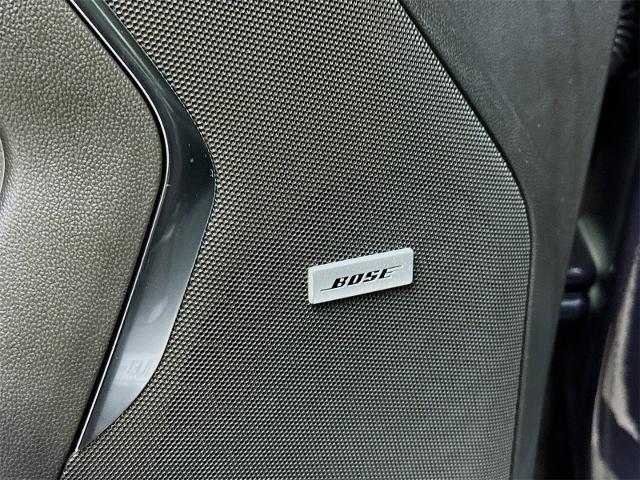 2025 Chevrolet Suburban Vehicle Photo in EVERETT, WA 98203-5662
