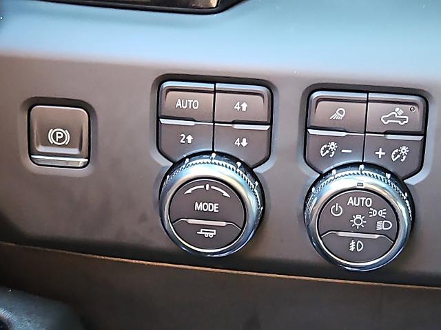 2024 GMC Sierra 1500 Vehicle Photo in TREVOSE, PA 19053-4984