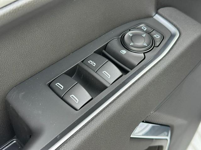 2026 Chevrolet Silverado 1500 Vehicle Photo in COLUMBIA, MO 65203-3903