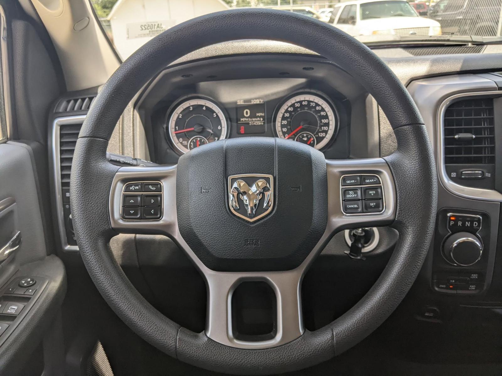 2024 Ram 1500 Classic Vehicle Photo in Seguin, TX 78155