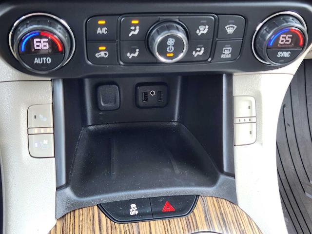 2019 GMC Acadia Vehicle Photo in DENTON, TX 76210-9321