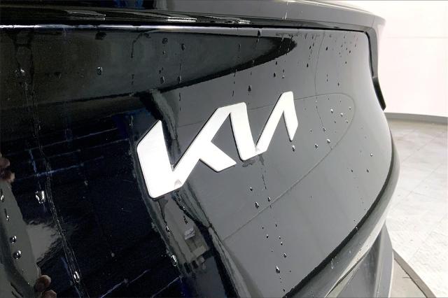 2024 Kia Sportage Vehicle Photo in Lees Summit, MO 64086