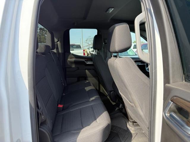2023 Chevrolet Silverado 1500 Vehicle Photo in COLUMBIA, MO 65203-3903