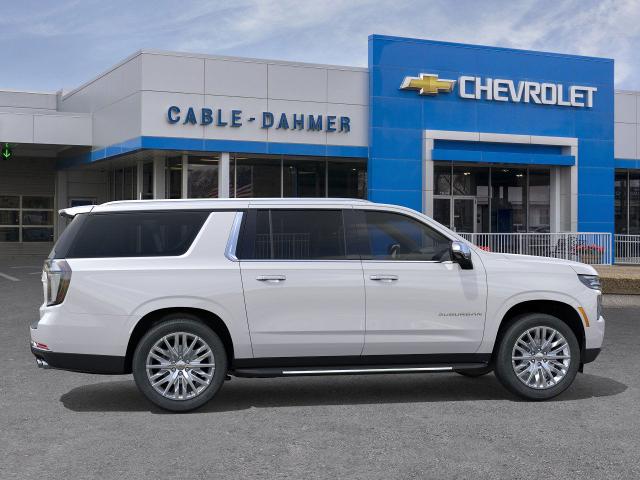 2025 Chevrolet Suburban Vehicle Photo in INDEPENDENCE, MO 64055-1314