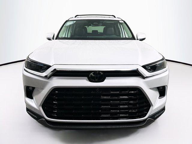 2026 Toyota Grand Highlander Vehicle Photo in Flemington, NJ 08822