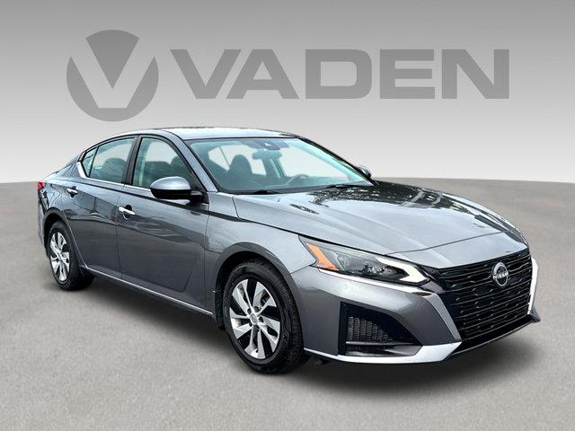 2023 Nissan Altima Vehicle Photo in Savannah, GA 31419