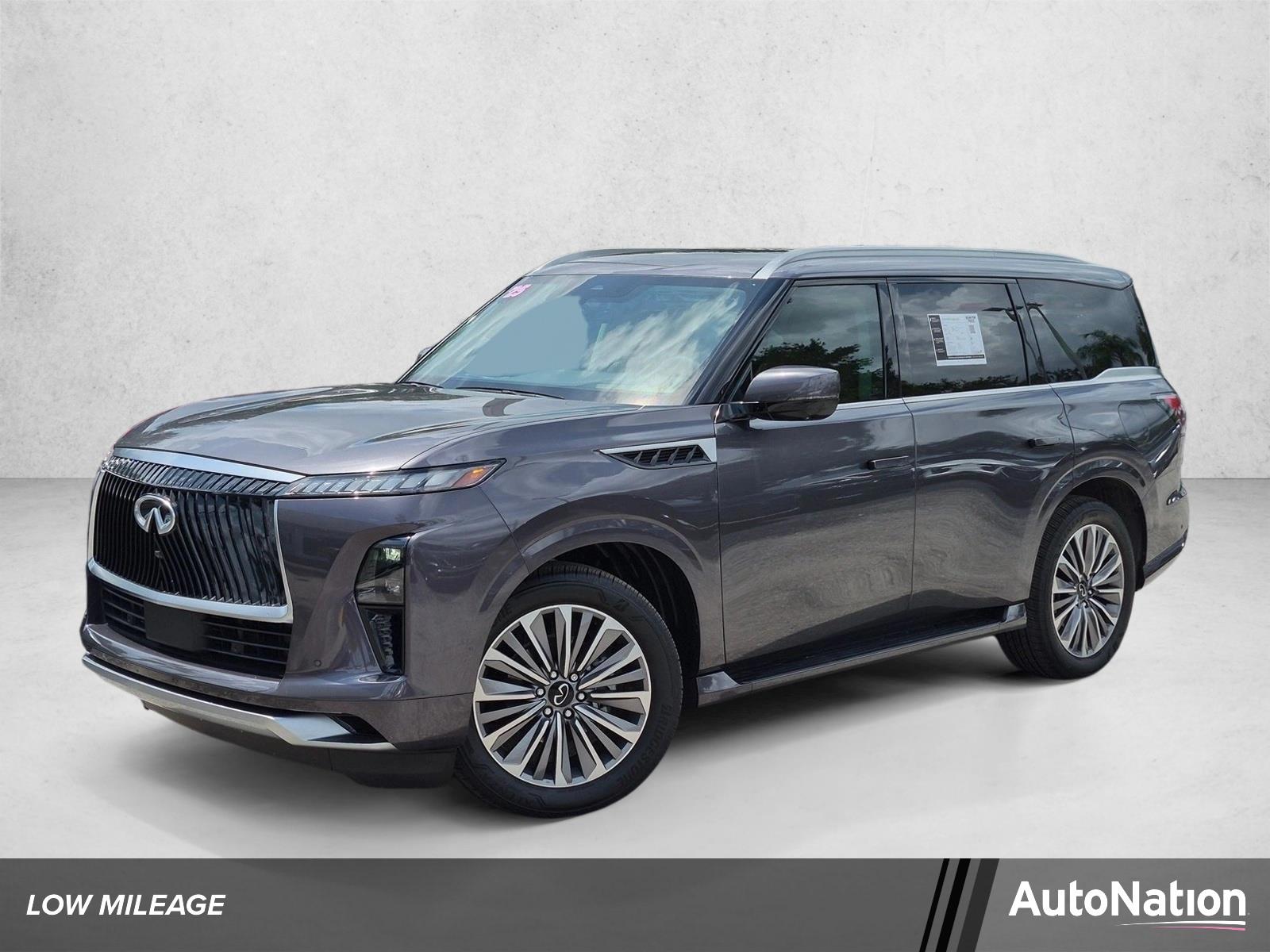 2025 INFINITI QX80 Vehicle Photo in Tampa, FL 33614