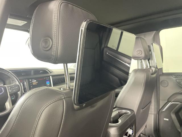 2024 GMC Yukon XL Vehicle Photo in GILBERT, AZ 85297-0402