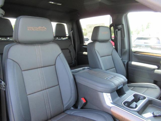 2025 Chevrolet Silverado 2500 HD Vehicle Photo in LEESBURG, FL 34788-4022