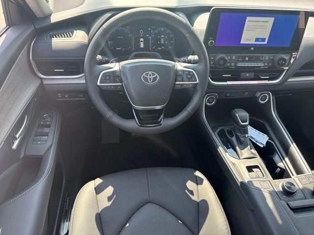 2025 Toyota Grand Highlander Vehicle Photo in Jonesboro, AR 72404