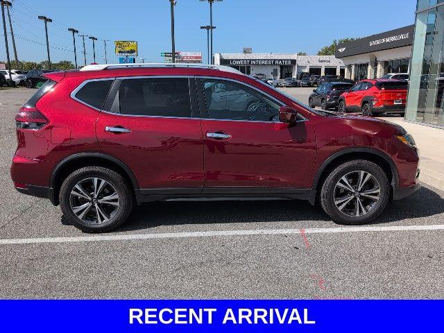 2020 Nissan Rogue Vehicle Photo in Merrillville, IN 46410
