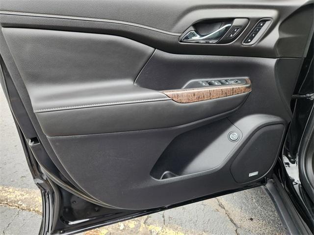 2023 GMC Acadia Vehicle Photo in AURORA, CO 80012-4011