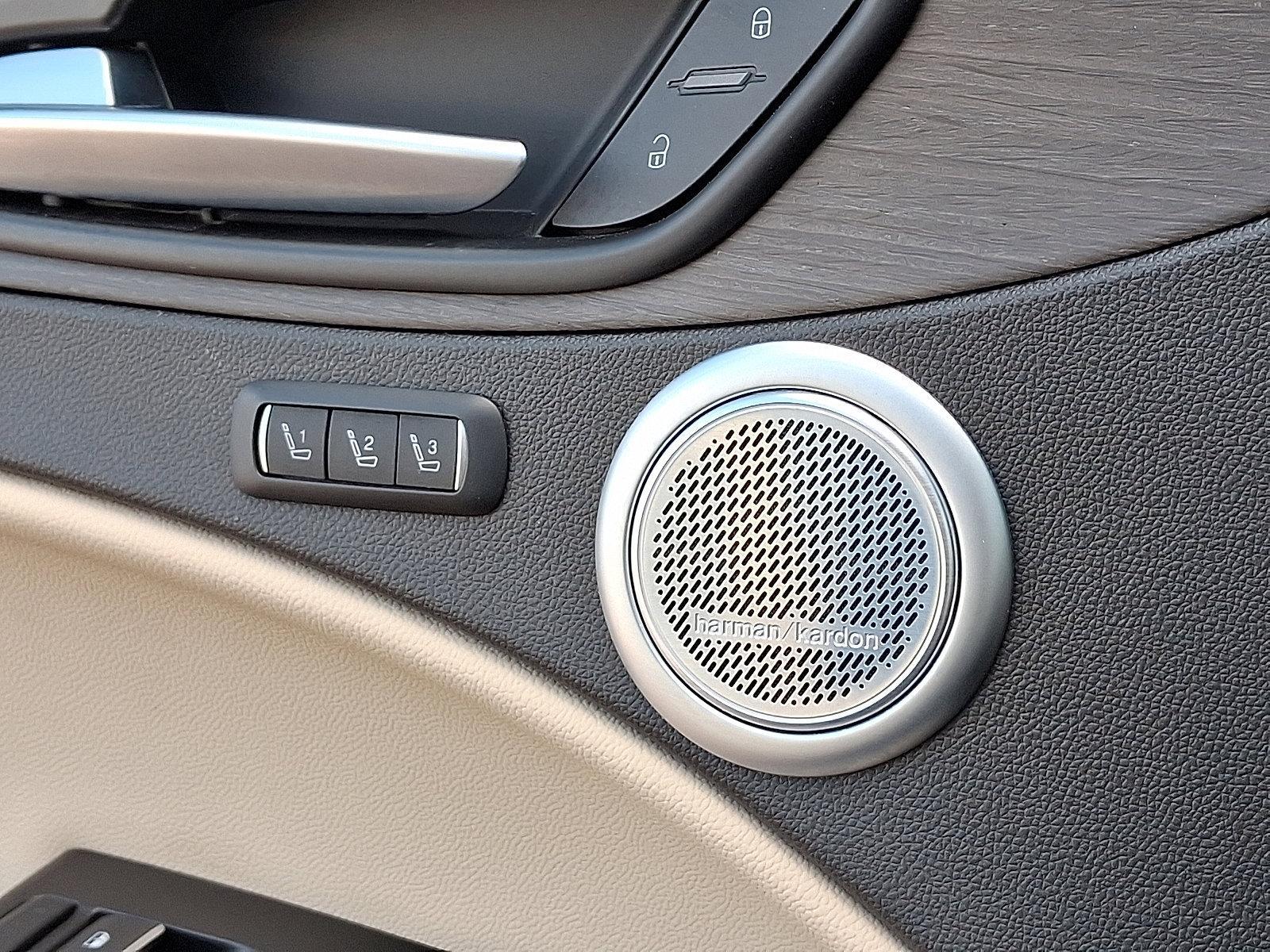 2023 Alfa Romeo Stelvio Vehicle Photo in Willow Grove, PA 19090