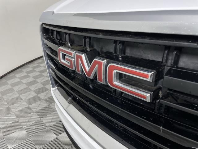 2023 GMC Yukon XL Vehicle Photo in GILBERT, AZ 85297-0402