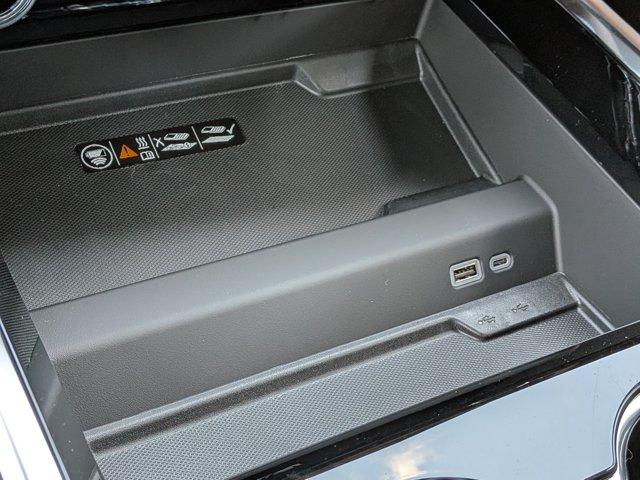 2026 Chevrolet Suburban Vehicle Photo in BRUNSWICK, GA 31525-1881