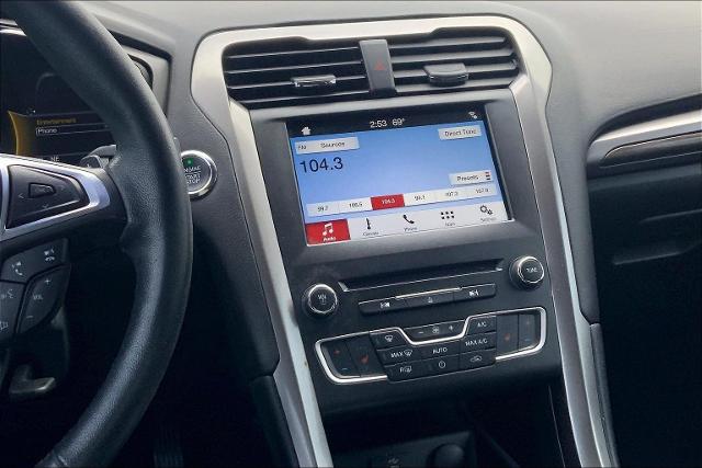 2017 Ford Fusion Vehicle Photo in KANSAS CITY, MO 64114-4502