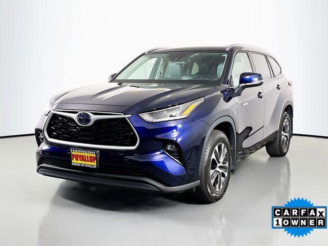 2021 Toyota Highlander Vehicle Photo in Puyallup, WA 98371