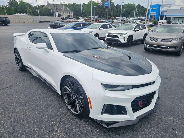 2018 Chevrolet Camaro Vehicle Photo in JONESBORO, GA 30236-2410