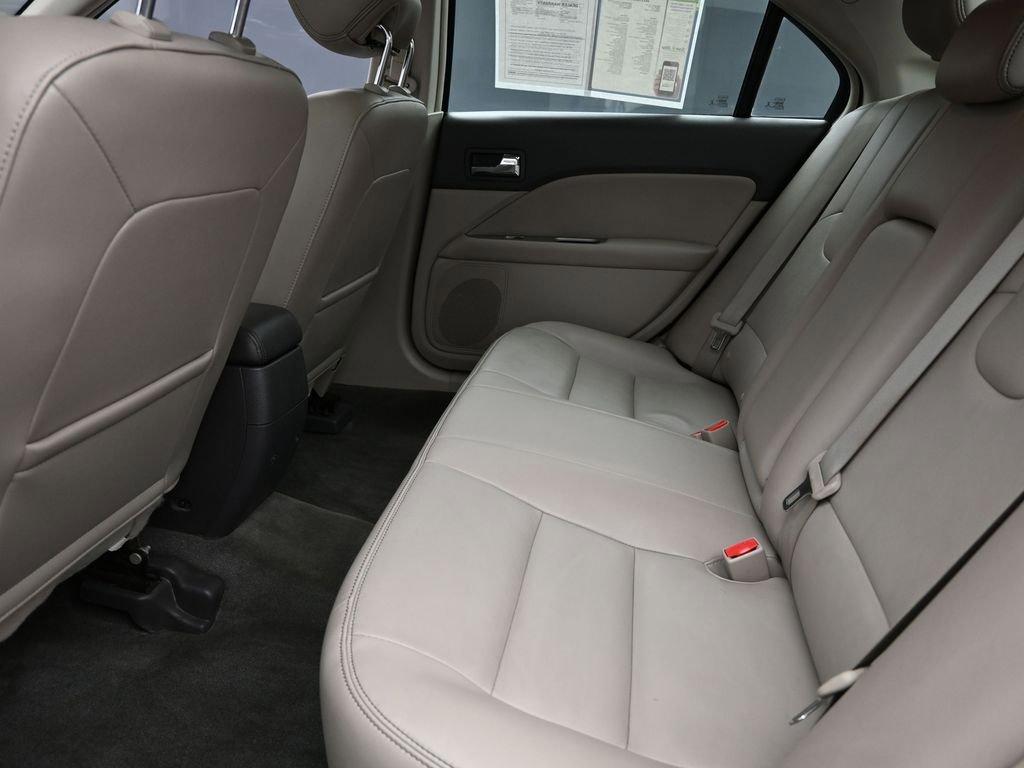 2012 Ford Fusion Vehicle Photo in Marion, IA 52302