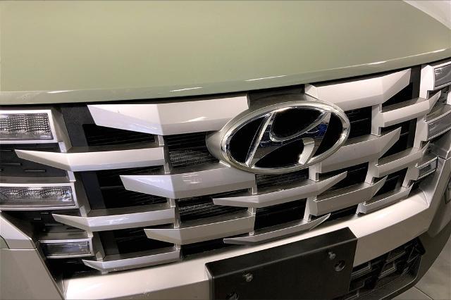 2023 Hyundai SANTA CRUZ Vehicle Photo in Lees Summit, MO 64086