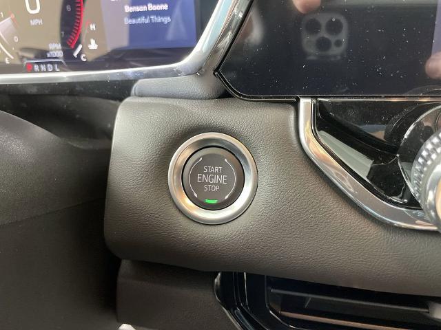 2024 GMC Canyon Vehicle Photo in GILBERT, AZ 85297-0402
