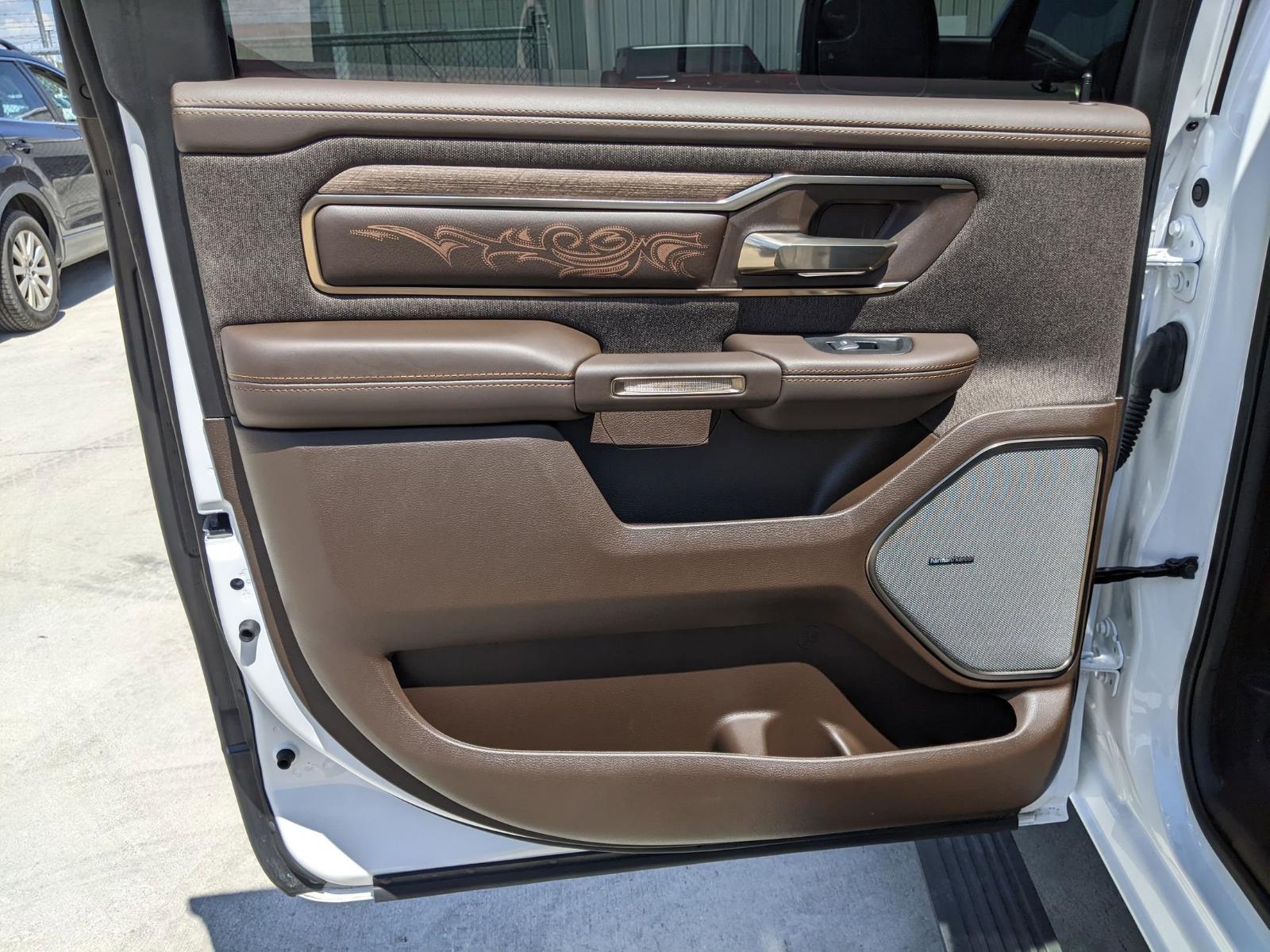 2025 Ram 1500 Vehicle Photo in Seguin, TX 78155