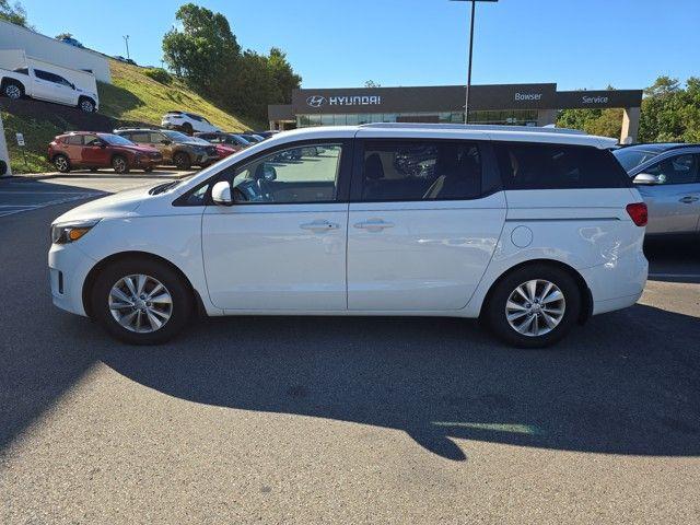2017 Kia Sedona Vehicle Photo in Pleasant Hills, PA 15236